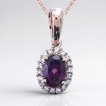 Collana in oro con Rodolite