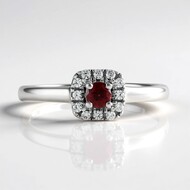 Anello in argento con Rubino Tanzania