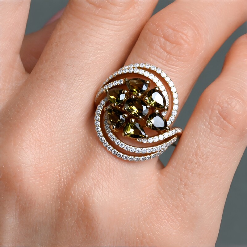 Anello in oro con Diamante Fancy SI2 (CIRARI)