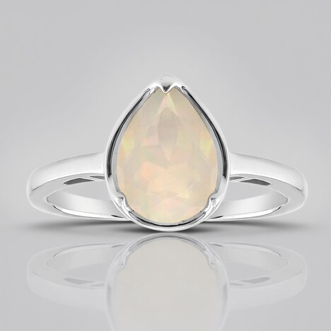 Anello in argento con Opale di Welo