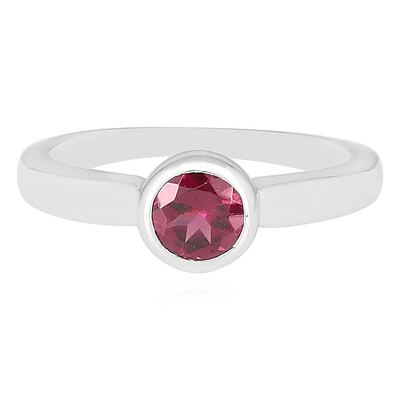 Zilveren ring met een rhodliet