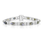 Brazalete en plata con Labradorita azul de Maniry (KM by Juwelo)