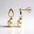 Orecchini in oro con Perla Bianca dei Mari del Sud (Michelle Albala)