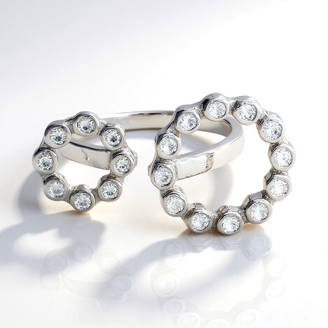 Anello in argento con Zircone