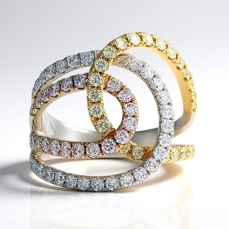 Anello in oro con Diamante Rosa SI2 (CIRARI)