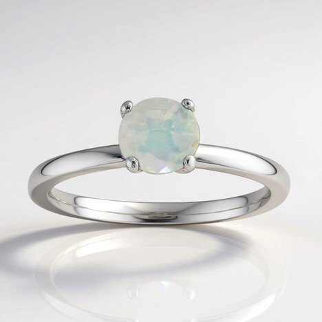 Anello in argento con Opale di Welo