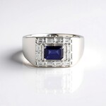 Anello in argento con Iolite