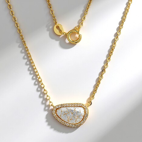 Collana in argento con Quarzo Bianco