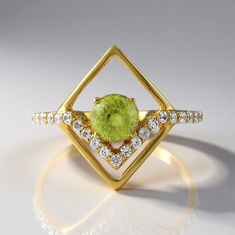 Anello in argento con Sfene