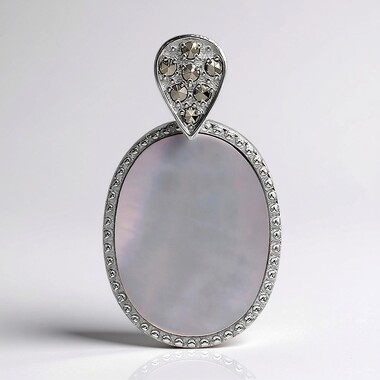 Mother of Pearl Silver Pendant (Annette classic)