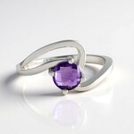 Anello in argento con Ametista Zambiana