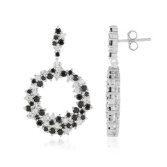 Zilveren oorbellen met zwarte spinelstenen