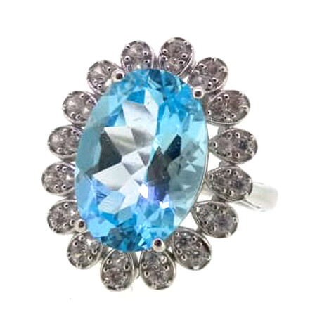 Anello in argento con Topazio Blu Cielo