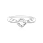 Anello in argento con Petalite