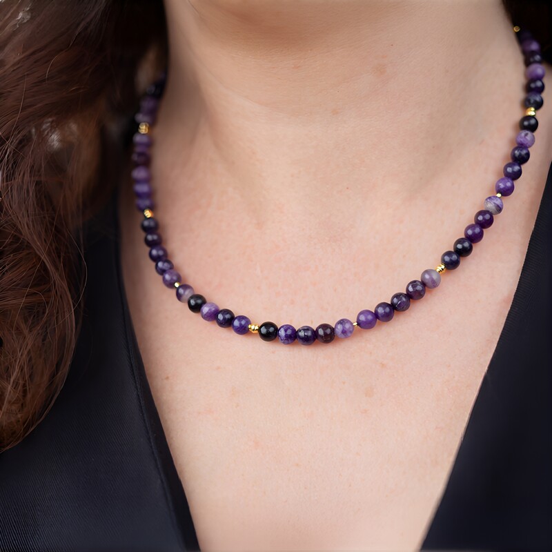 Collier en argent et Charoïte