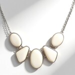 Collana in argento con Madreperla