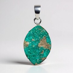 Ciondolo in argento con Dioptasio (Bali Barong)