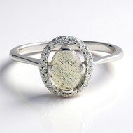 Anillo en plata con Labradorita