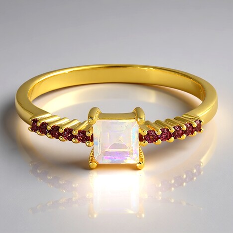Anello in argento con Opale di Welo