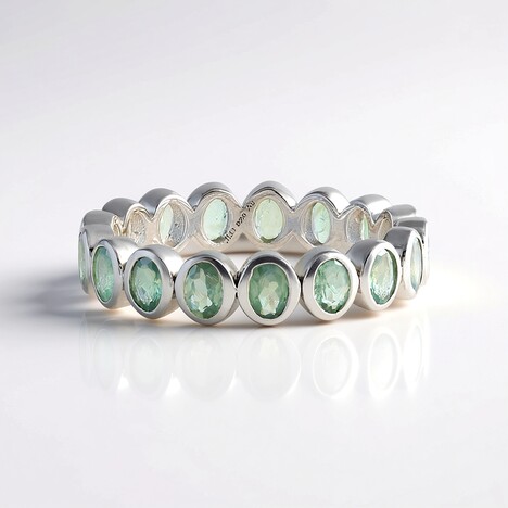 Anello in argento con Alessandrite