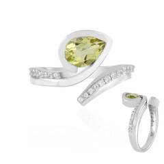 Zilveren ring met een Ouro Verde kwarts