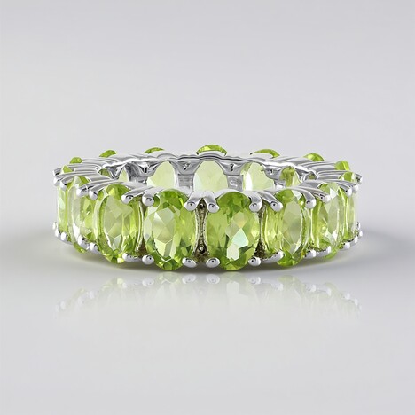 Anello in argento con Peridoto