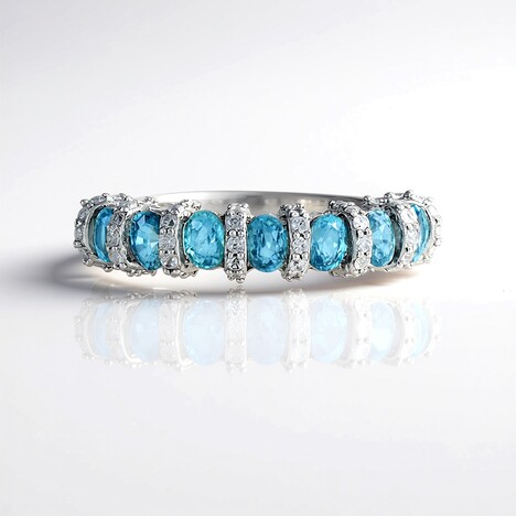 Anello in argento con Zircone Ratanakiri (Adela Silber)