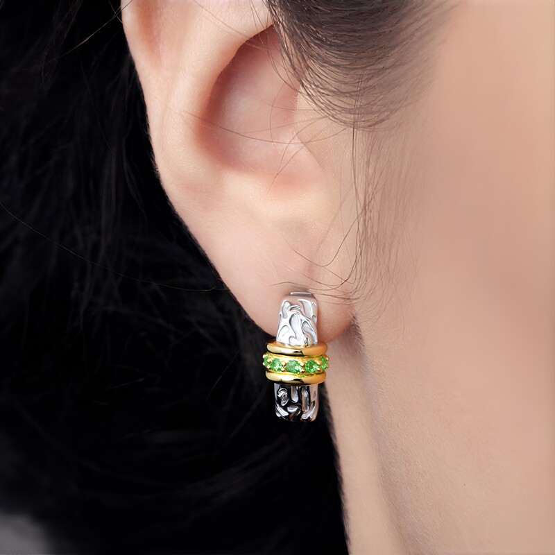 Boucles d'oreilles en argent et Grenat Tsavorite du Kenya (Remy Rotenier)