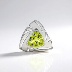 Ciondolo in argento con Quarzo Ouro Verde