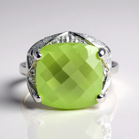 Anello in argento con Prehnite