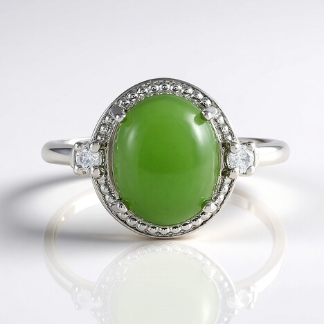 Anello in argento con Giada Canadese