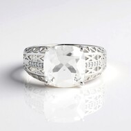 Anillo en plata con Cuarzo blanco (Ornaments by de Melo)