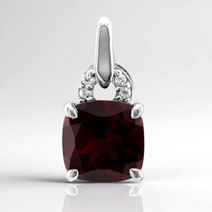 Pendentif en argent et Grenat du Mozambique