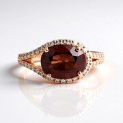 Bague en argent et Zircon rose (Adela Silber)