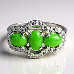 Anello in argento con Crisoprasio Imperiale