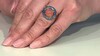 Anillo en plata con Piedra de luna melocotón (Adela Silber)