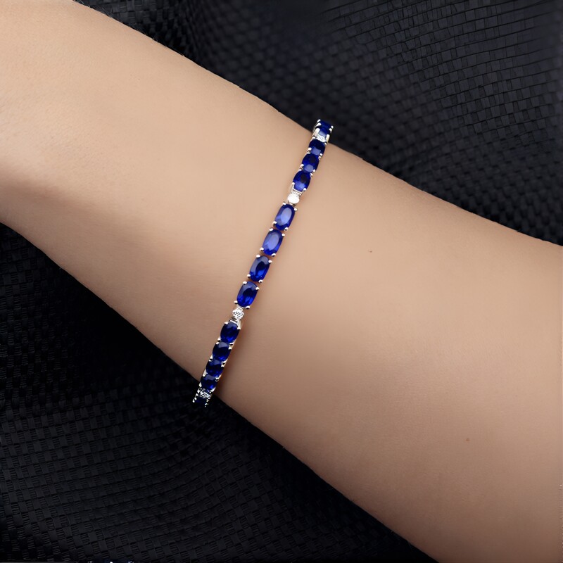 Bracelet en or et Saphir bleu de Ceylan