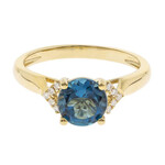 Anillo en oro con Topacio azul de Londres