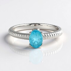 Anello in argento con Apatite Blu