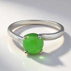 Anello in argento con Crisoprasio Imperiale