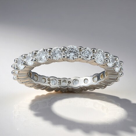 Anello in argento con Zircone