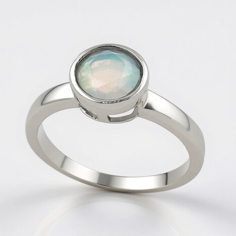 Anello in argento con Opale di Welo