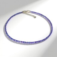 Collana in argento con Tanzanite