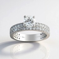 Anillo en plata con Zircón
