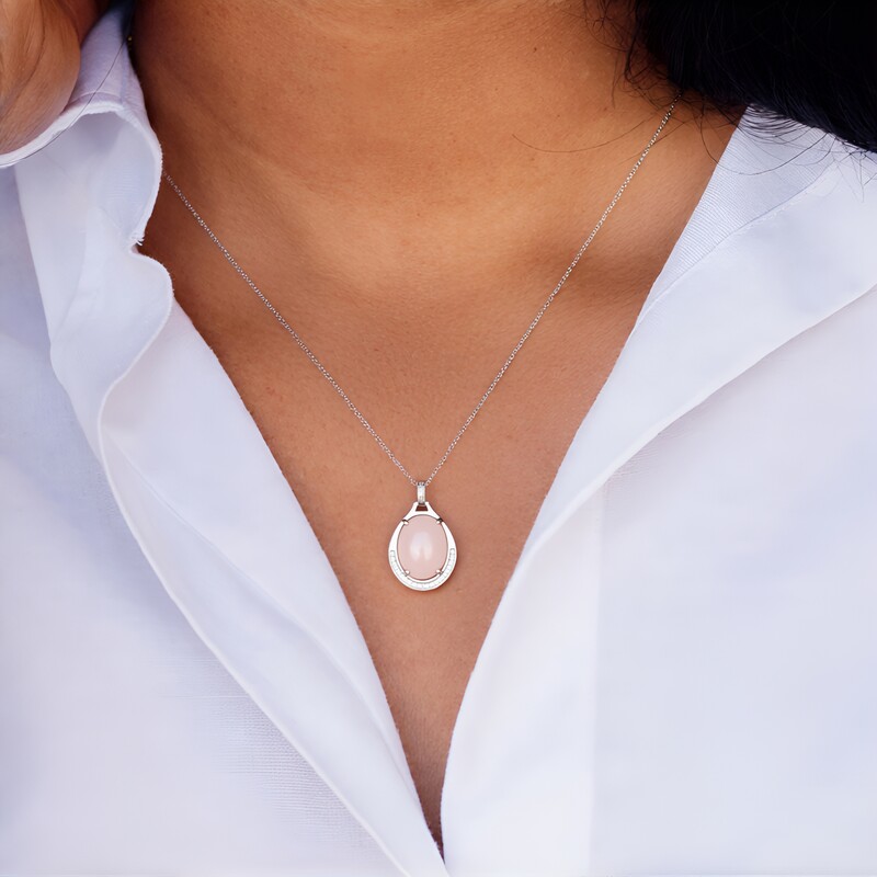 Colgante en plata con Calcedonia rosa