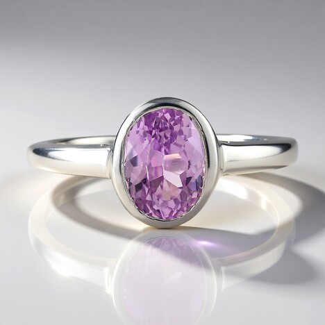 Anello in argento con Kunzite