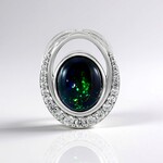 Mezezo Opal Silver Pendant (de Melo Essence)