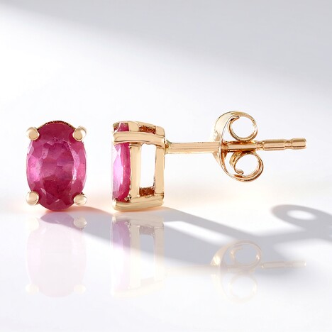 Orecchini in oro con Zaffiro Rosa del Madagascar