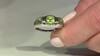 Zilveren ring met een peridoot (de Melo Essence)