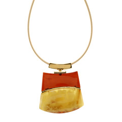 Collar en plata con Ámbar báltico
